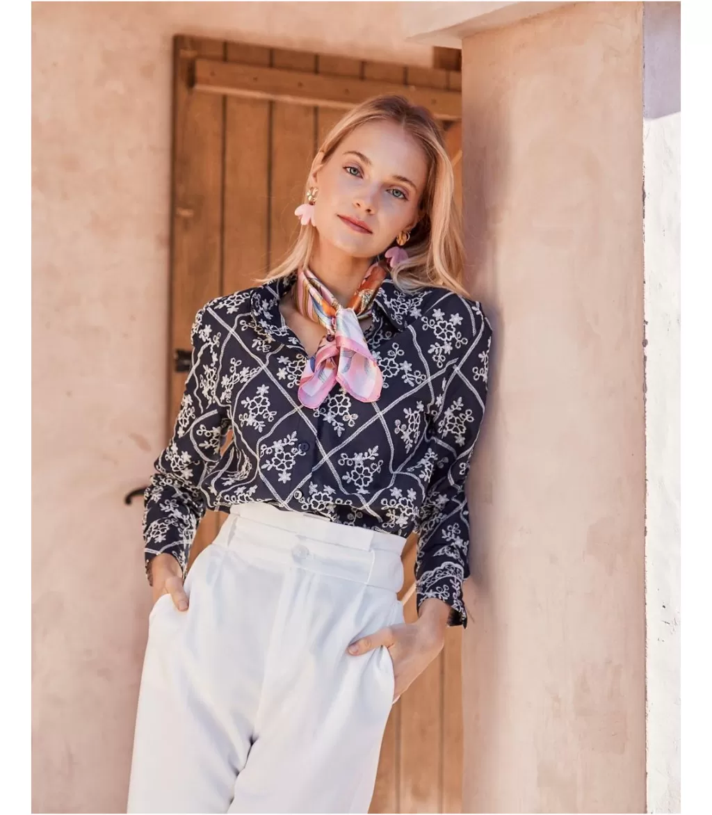 blusa_bordados_aixa_3.webp Polin et moi Blusa Bordados Aixa> BLUSAS Y CAMISAS