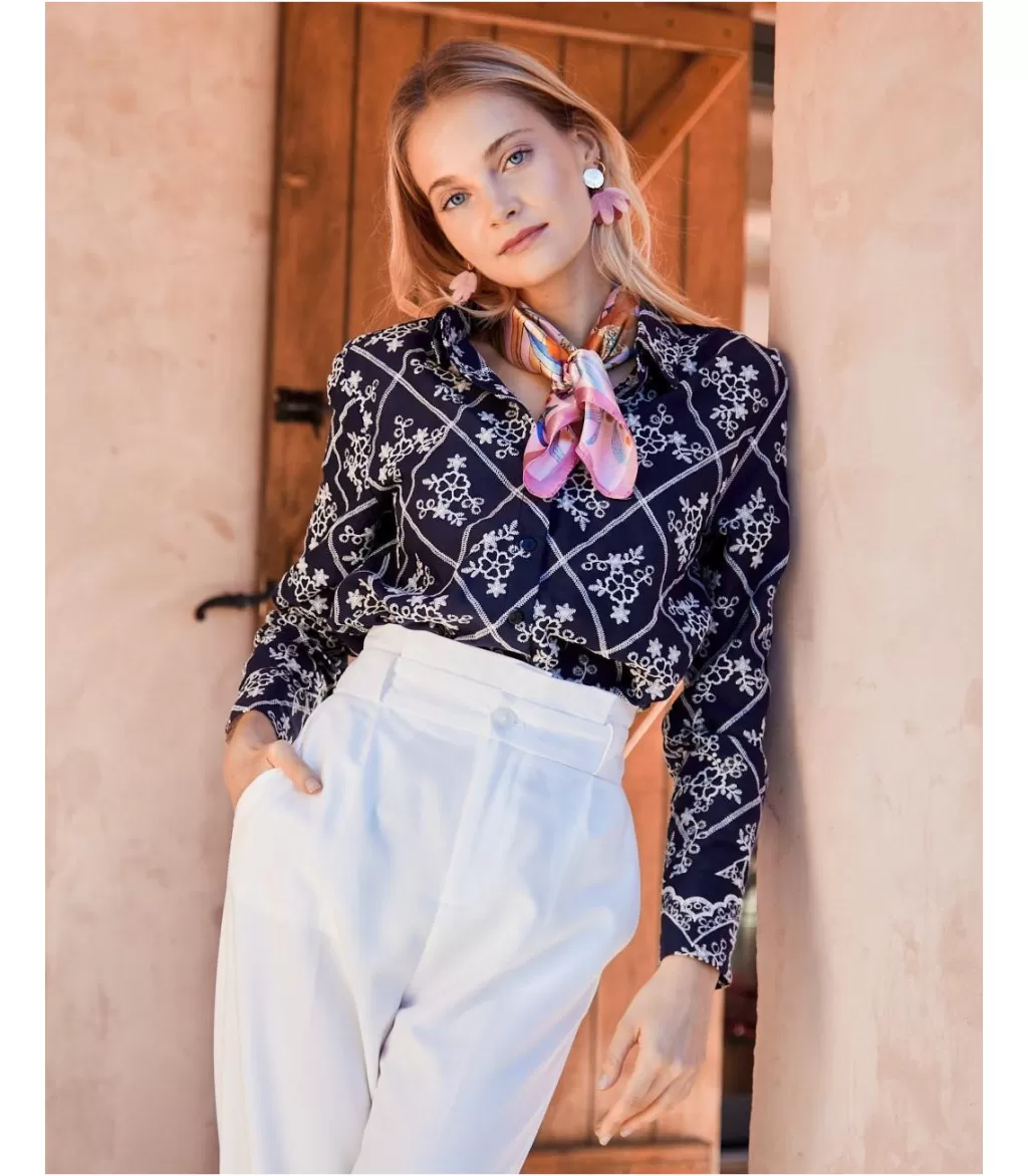 blusa_bordados_aixa_5.webp Polin et moi Blusa Bordados Aixa> BLUSAS Y CAMISAS