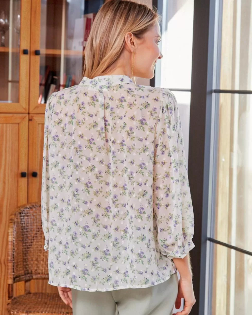blusa_flores_samantha_4.webp Polin et moi Blusa Flores Samantha> BLUSAS Y CAMISAS