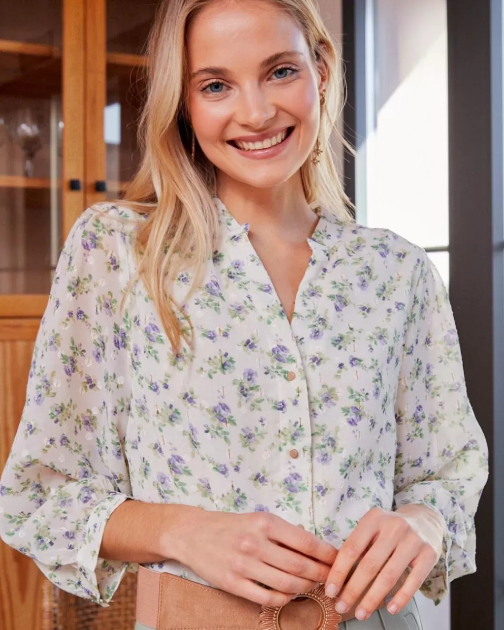 blusa_flores_samantha_6.webp Polin et moi Blusa Flores Samantha> BLUSAS Y CAMISAS