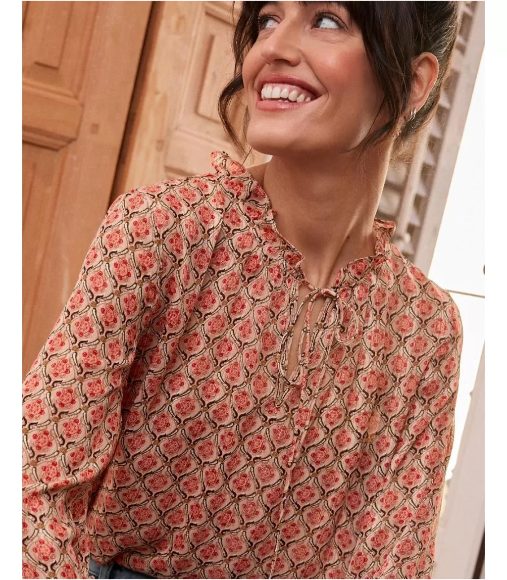 blusa_geomtrica_soraia_7.webp Polin et moi Blusa Geométrica Soraia> BLUSAS Y CAMISAS