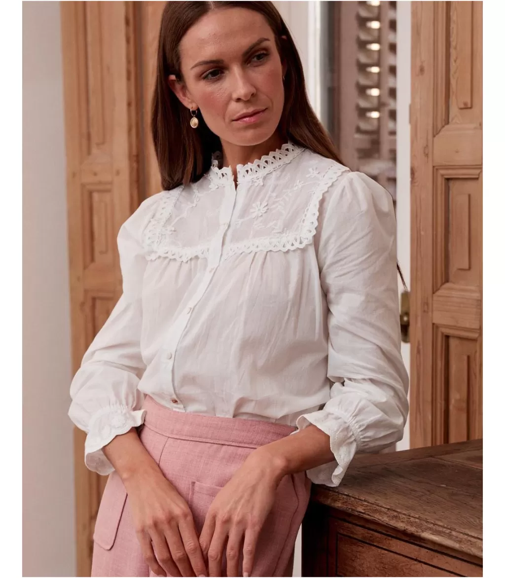 camisa_bordados_herminia_5.webp Polin et moi Camisa Bordados Herminia> BLUSAS Y CAMISAS