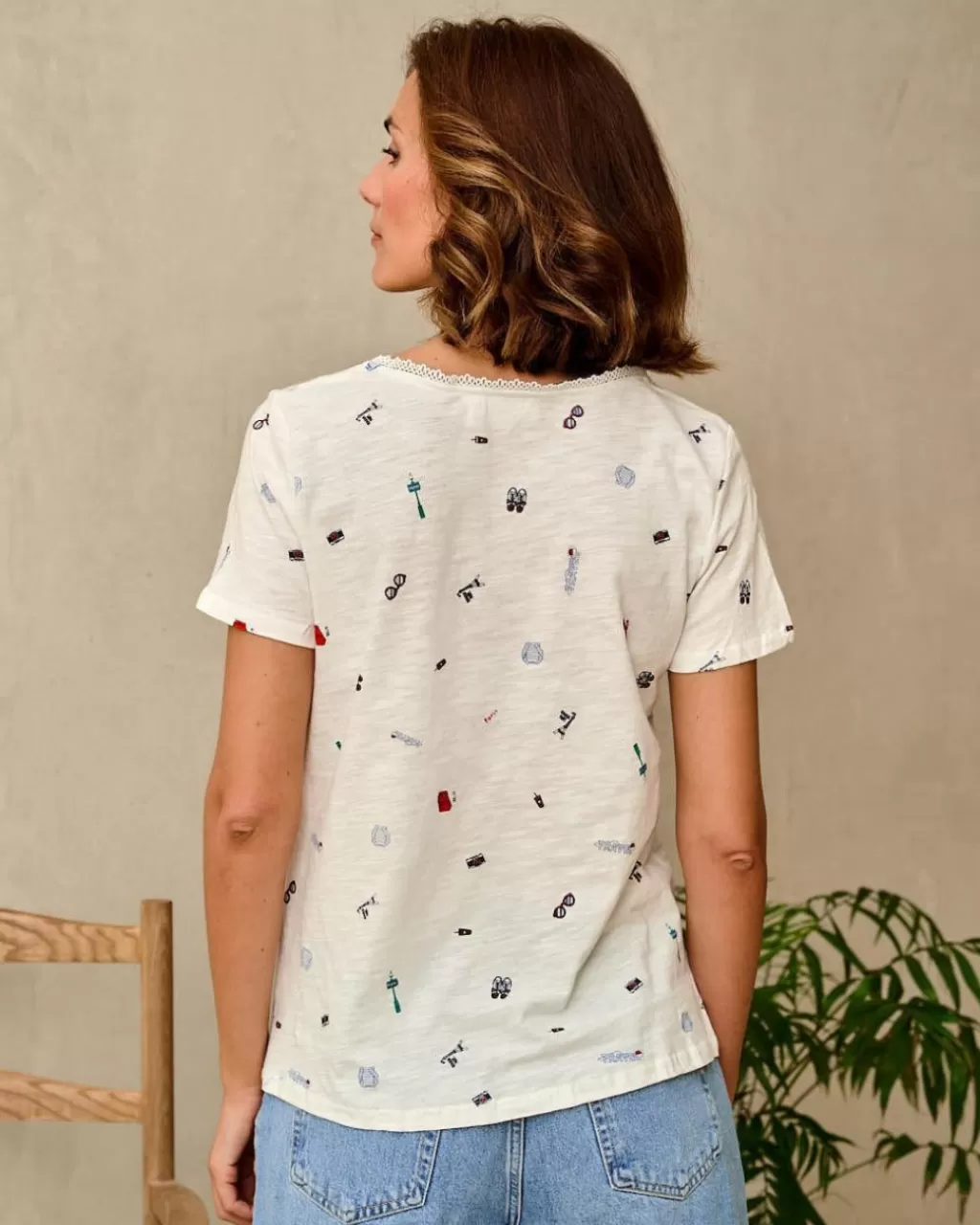camiseta_viaje_yarina_4.webp Polin et moi Camiseta Viaje Yarina> CAMISETAS Y TOPS