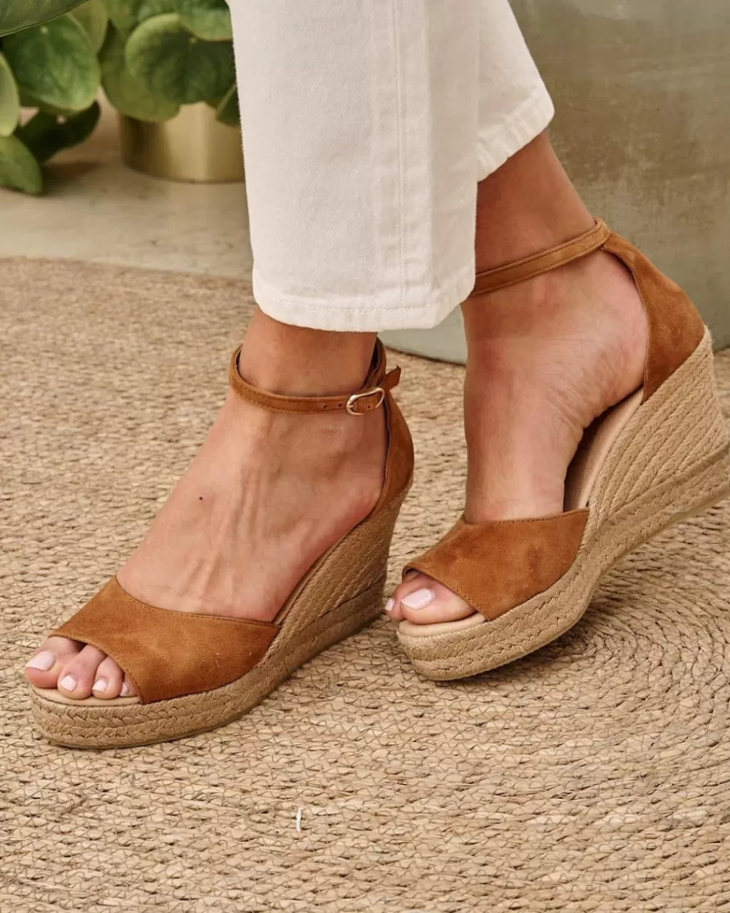 sandalia_cua_liliya_2.webp Polin et moi Sandalia Cuña Liliya> SANDALIAS