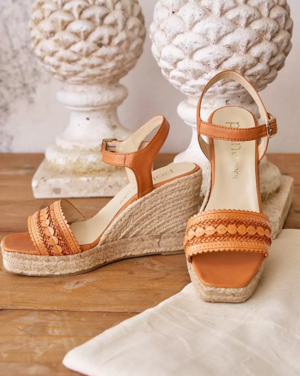 sandalia_piel_elizabeth_2.webp Polin et moi Sandalia Piel Elizabeth> SANDALIAS