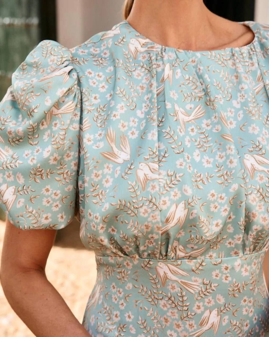 vestido_flores_sabba_3.webp Polin et moi Vestido Flores Sabba> VESTIDOS INVITADA