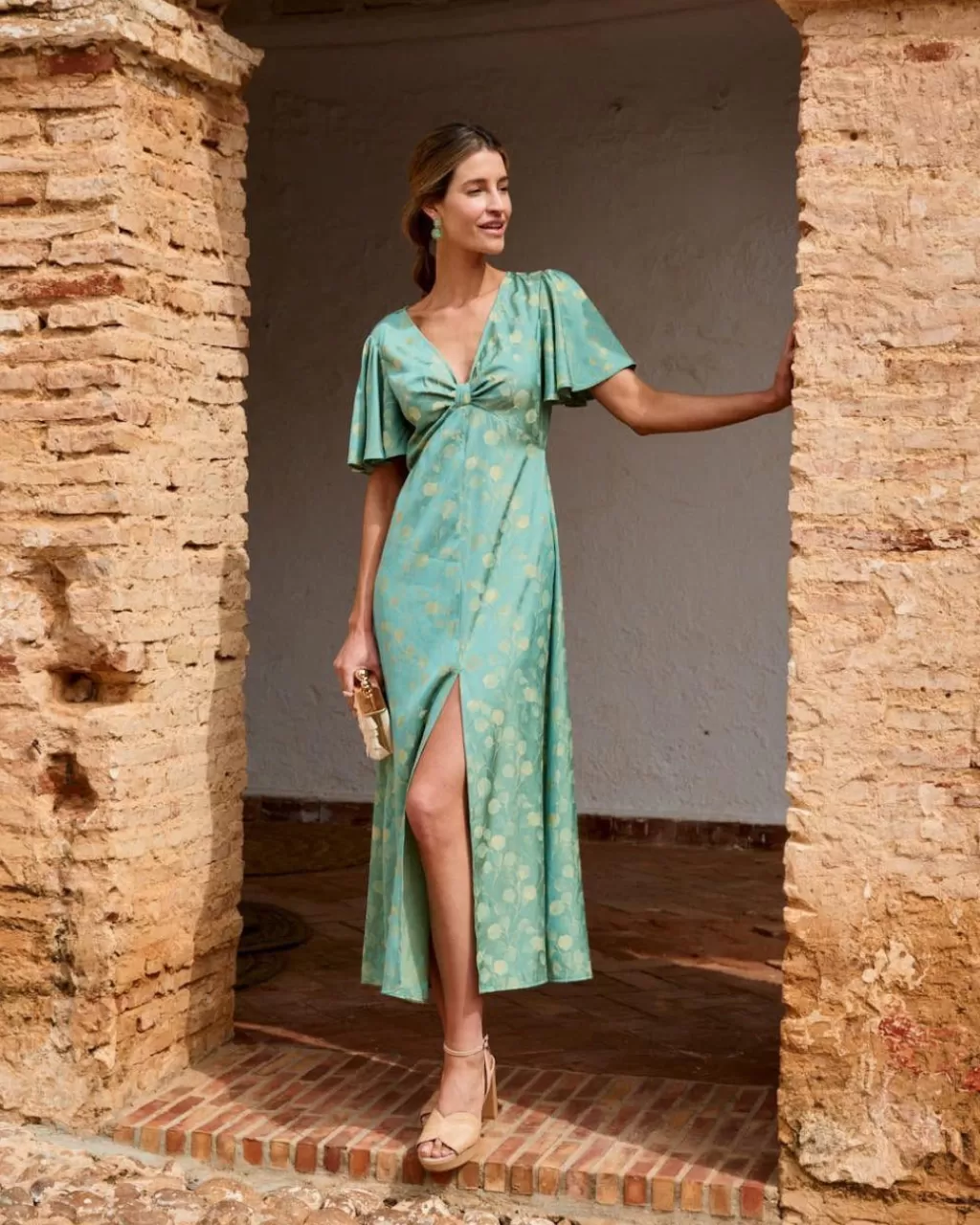 vestido_largo_esmeralda_4.webp Polin et moi Vestido Largo Esmeralda> VESTIDOS INVITADA | FERIA
